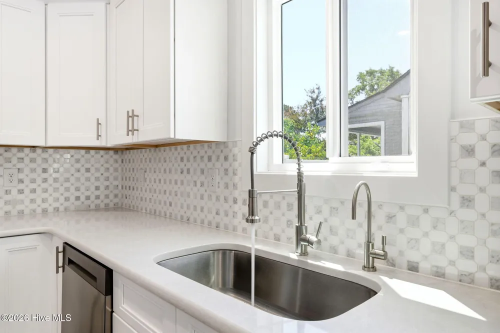 121 NW 12th Street Oak Island, NC 28465