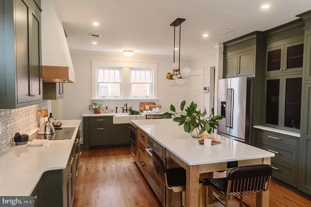 88 MAIN STREET S Keedysville, MD 21756