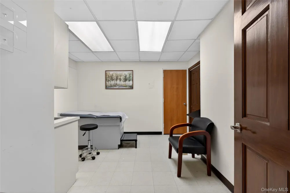 230 Hilton Avenue #STE 105 Hempstead, NY 11550