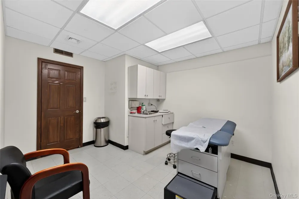 230 Hilton Avenue #STE 105 Hempstead, NY 11550