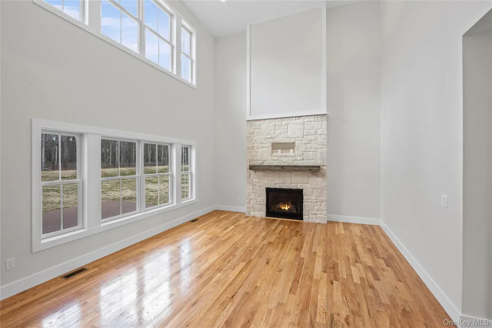 7 Jersey Avenue Miller Place, NY 11764