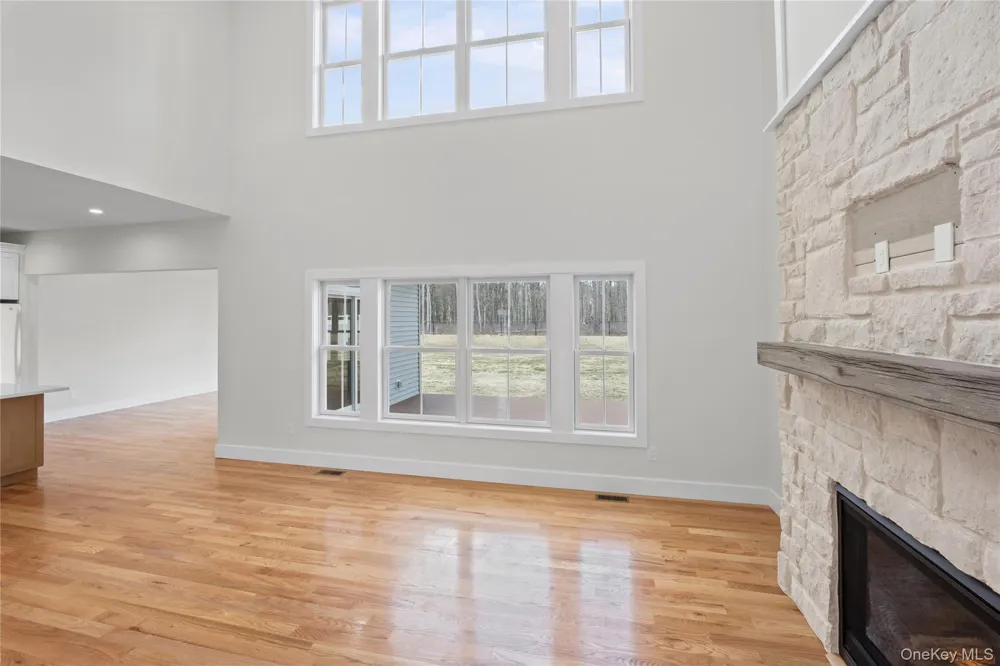 7 Jersey Avenue Miller Place, NY 11764