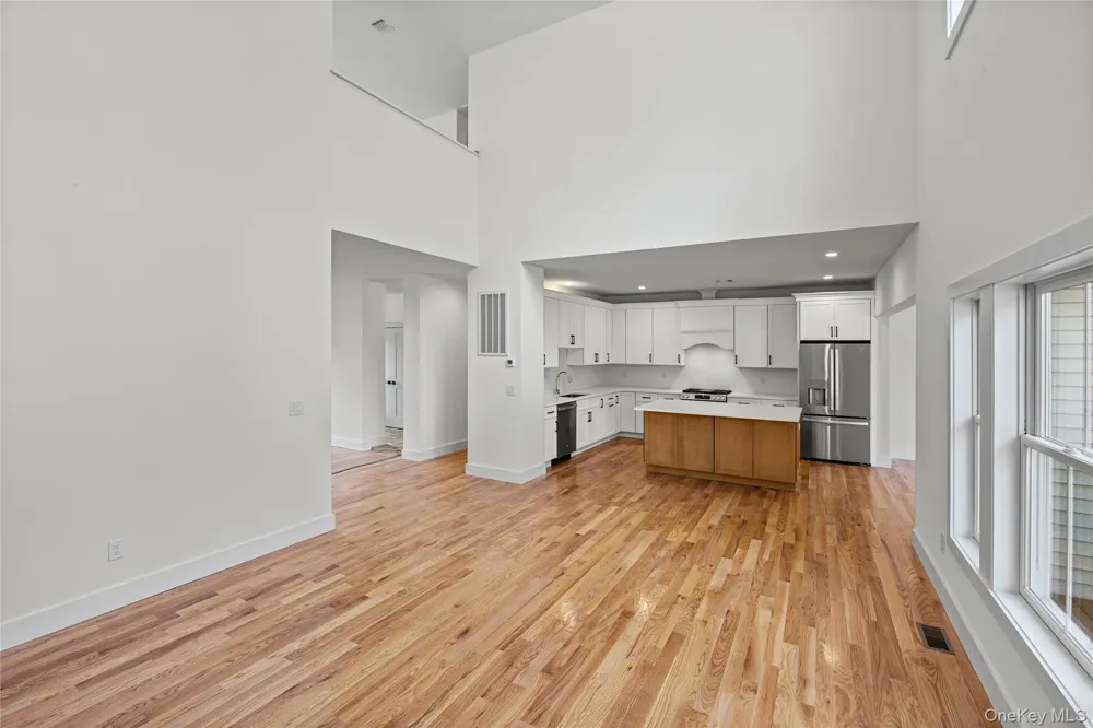 7 Jersey Avenue Miller Place, NY 11764