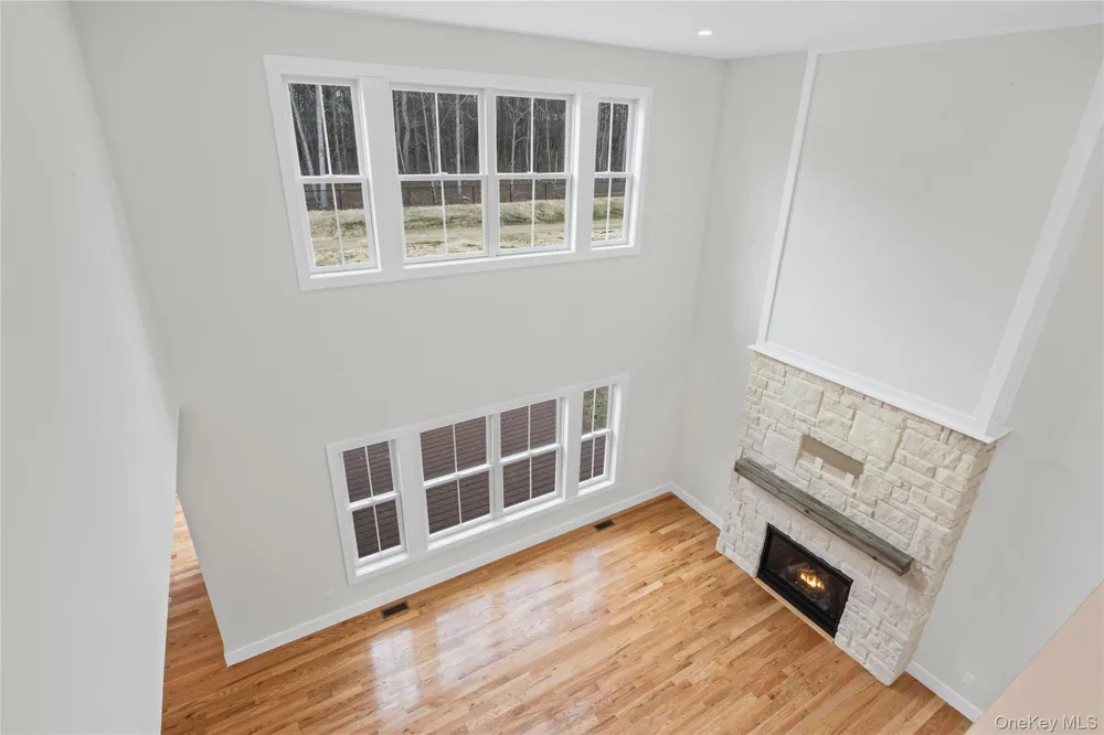 7 Jersey Avenue Miller Place, NY 11764