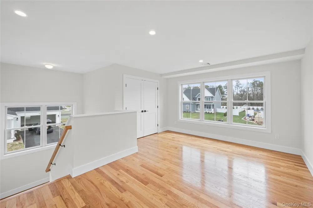 7 Jersey Avenue Miller Place, NY 11764