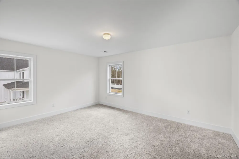 7 Jersey Avenue Miller Place, NY 11764