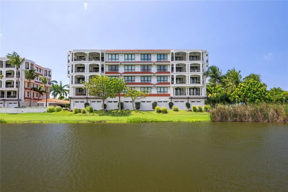 406 COCO BEACH BVL #401A Rio Grande, PR 00745