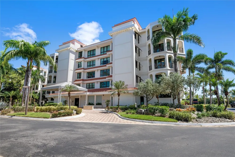 406 COCO BEACH BVL #401A Rio Grande, PR 00745