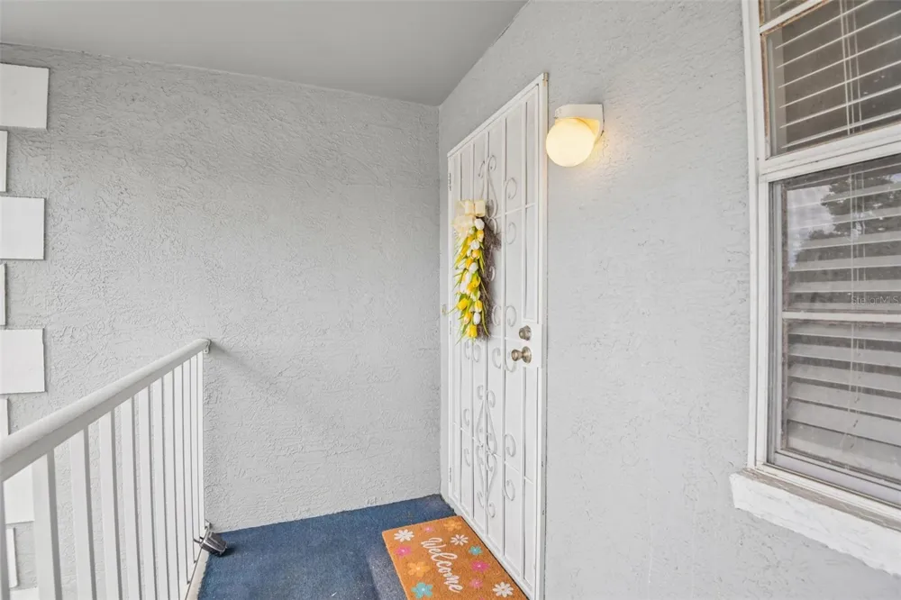 7713 HILLSIDE COURT #204 Hudson, FL 34667