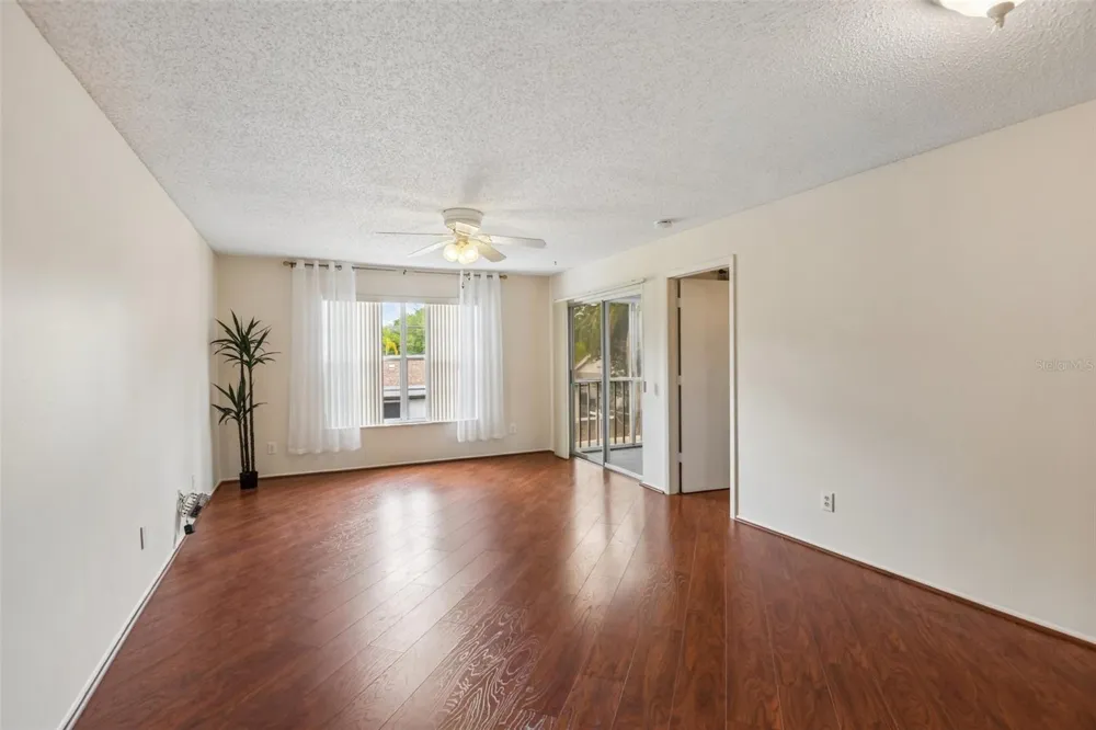 7713 HILLSIDE COURT #204 Hudson, FL 34667