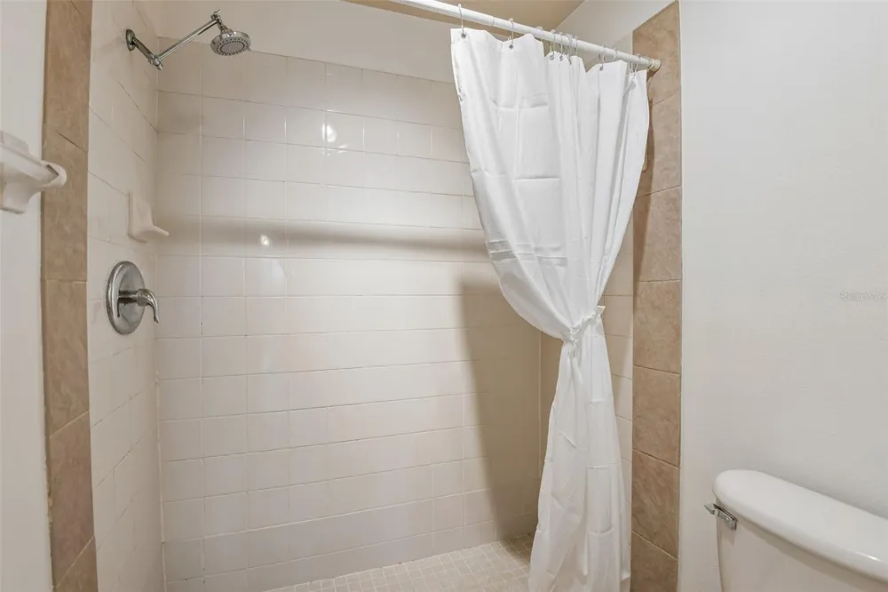 7713 HILLSIDE COURT #204 Hudson, FL 34667