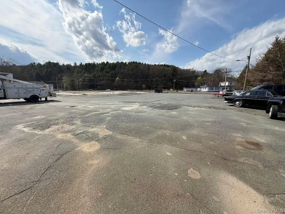 188 S Main Street Ellenville, NY 12428