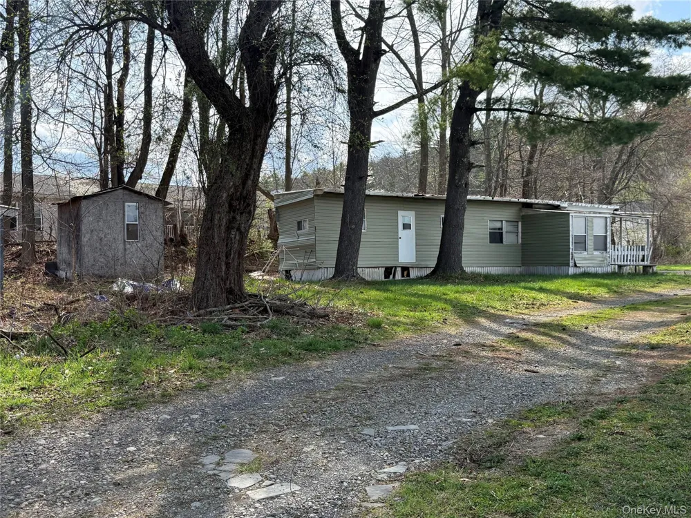 188 S Main Street Ellenville, NY 12428