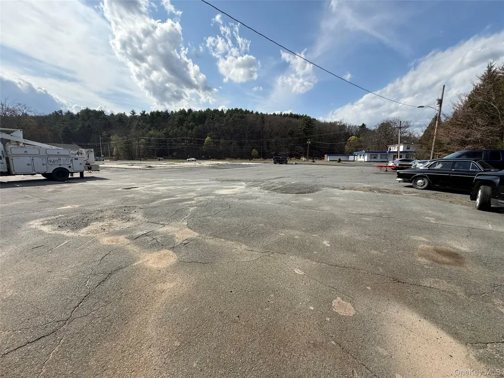 188 S Main Street Ellenville, NY 12428