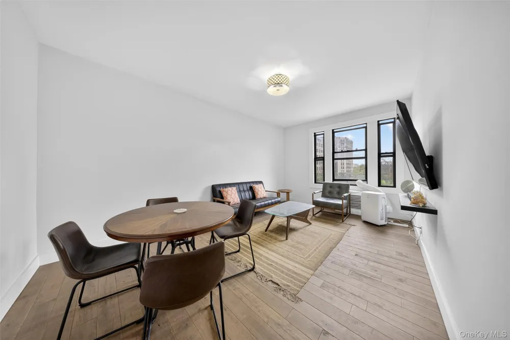 812 Riverside Drive #42 New York (Manhattan), NY 10032