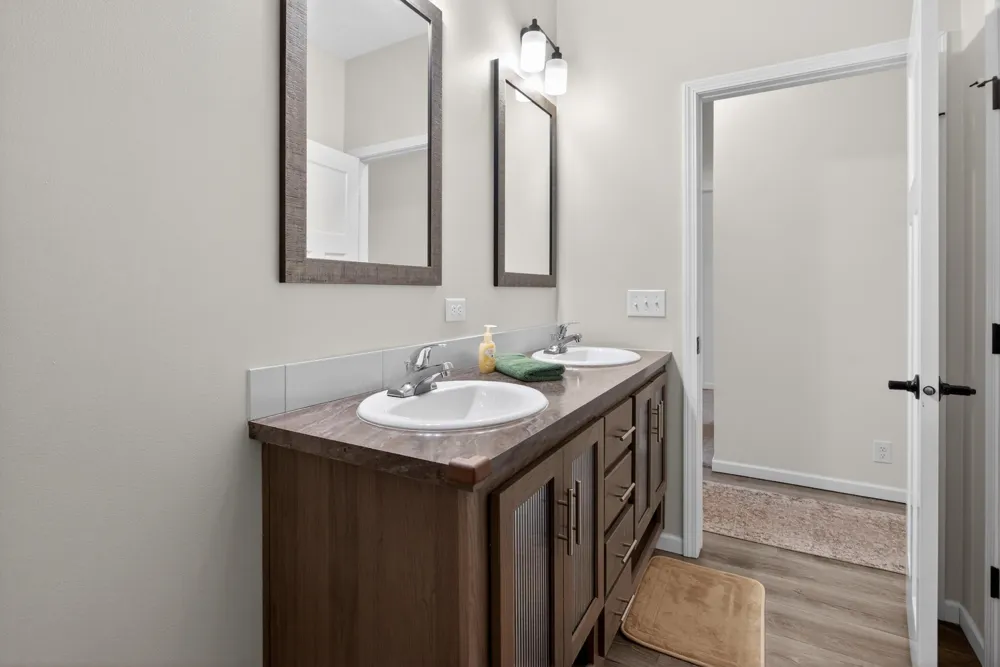 14840 Killorglin Lane Cement City, MI 49233