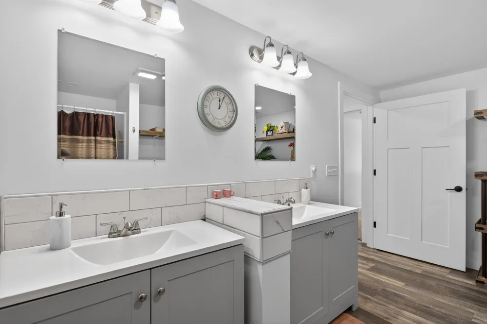 14840 Killorglin Lane Cement City, MI 49233
