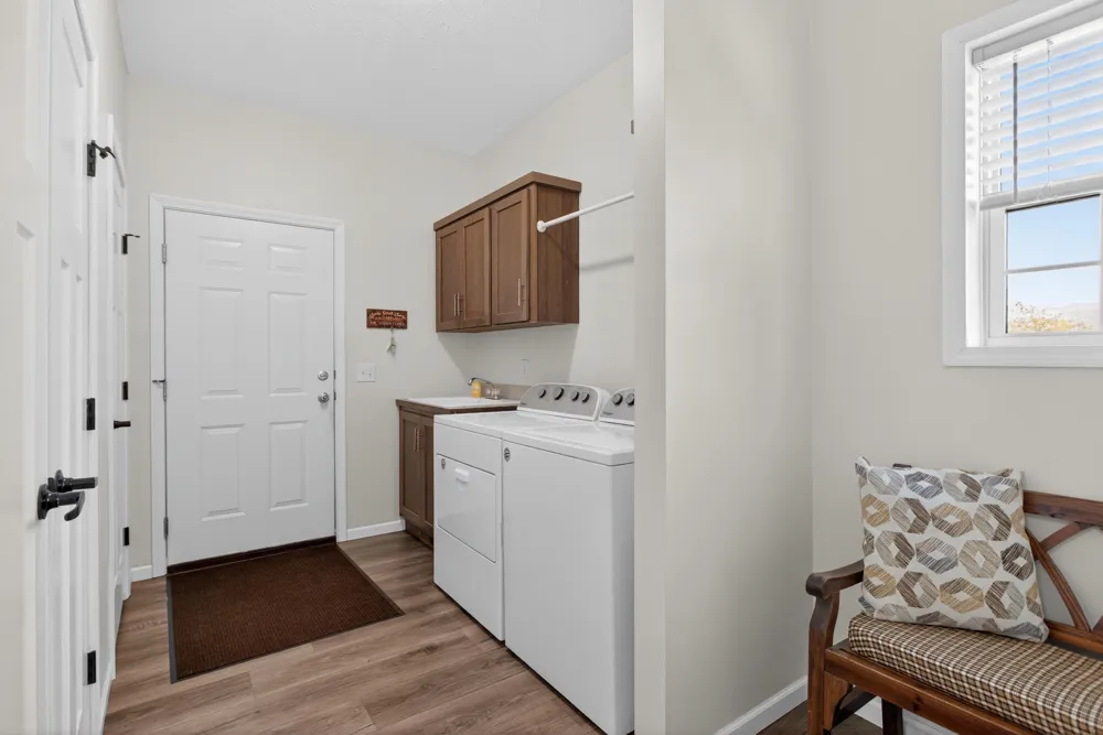 14840 Killorglin Lane Cement City, MI 49233