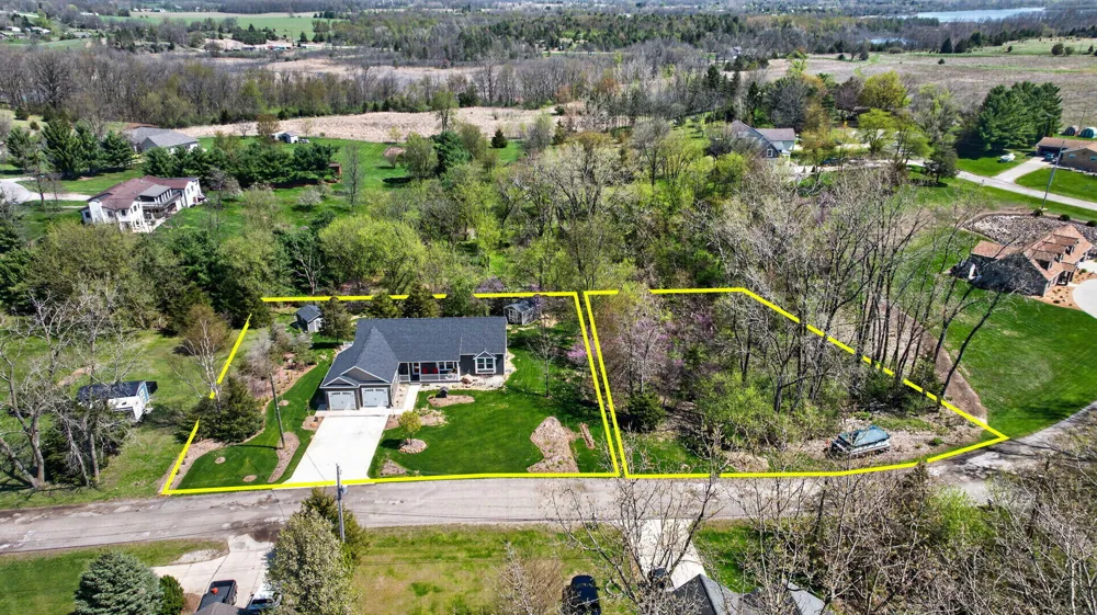 14840 Killorglin Lane Cement City, MI 49233