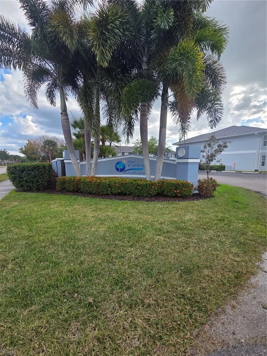 8312 BERNWOOD COVE LOOP #1007 Fort Myers, FL 33966