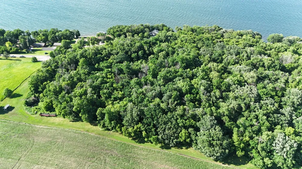 26775 Mickelson Drive Starbuck, MN 56381