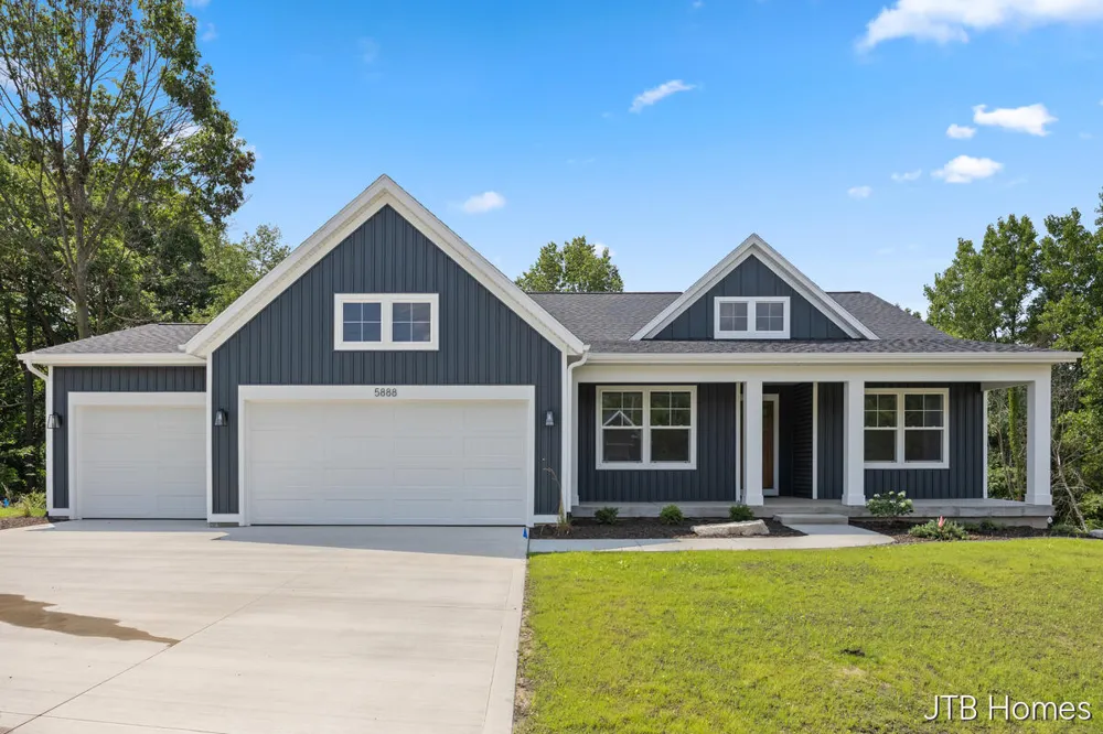 5888 Valley Point Drive SE Caledonia, MI 49316