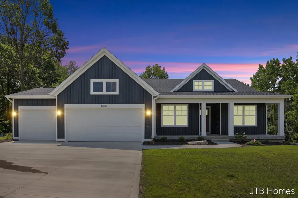 5888 Valley Point Drive SE Caledonia, MI 49316