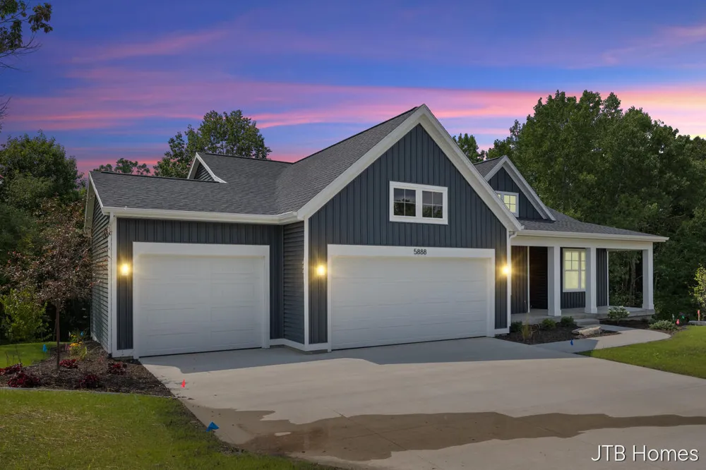5888 Valley Point Drive SE Caledonia, MI 49316