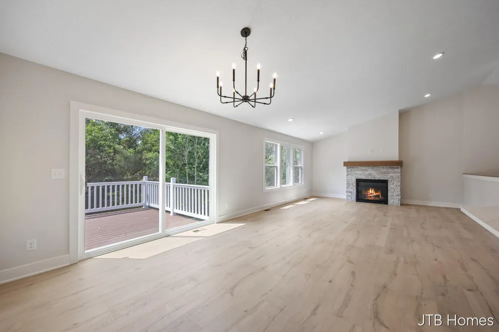 5888 Valley Point Drive SE Caledonia, MI 49316
