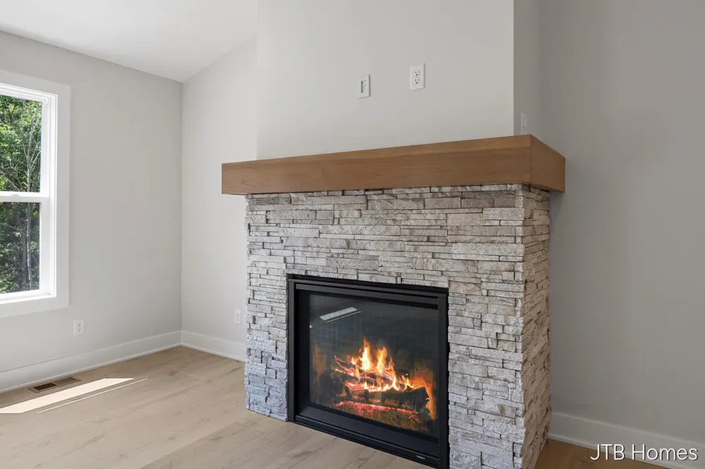 5888 Valley Point Drive SE Caledonia, MI 49316