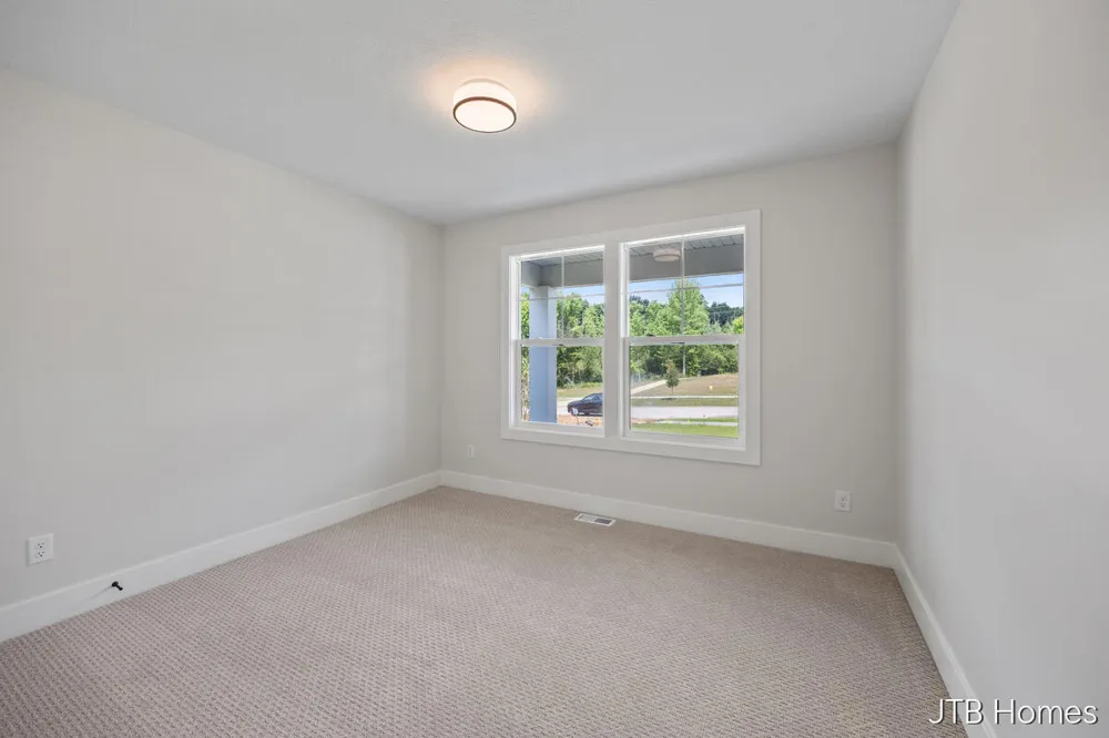 5888 Valley Point Drive SE Caledonia, MI 49316