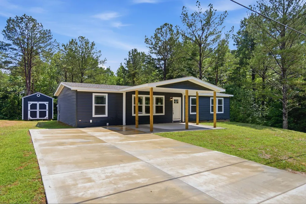 200 Sable Road Spring City, TN 37381