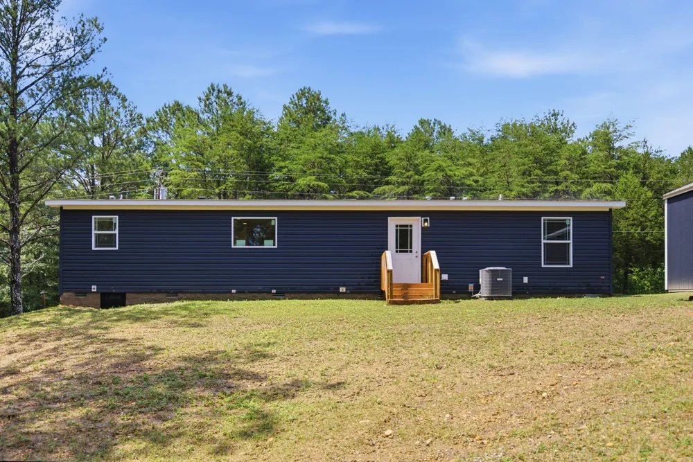 200 Sable Road Spring City, TN 37381