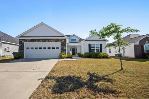 4913 Fairmont Drive