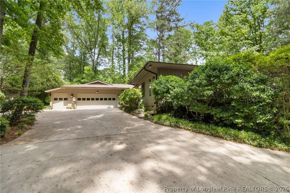 209 Lakeview Drive Sanford, NC 27322