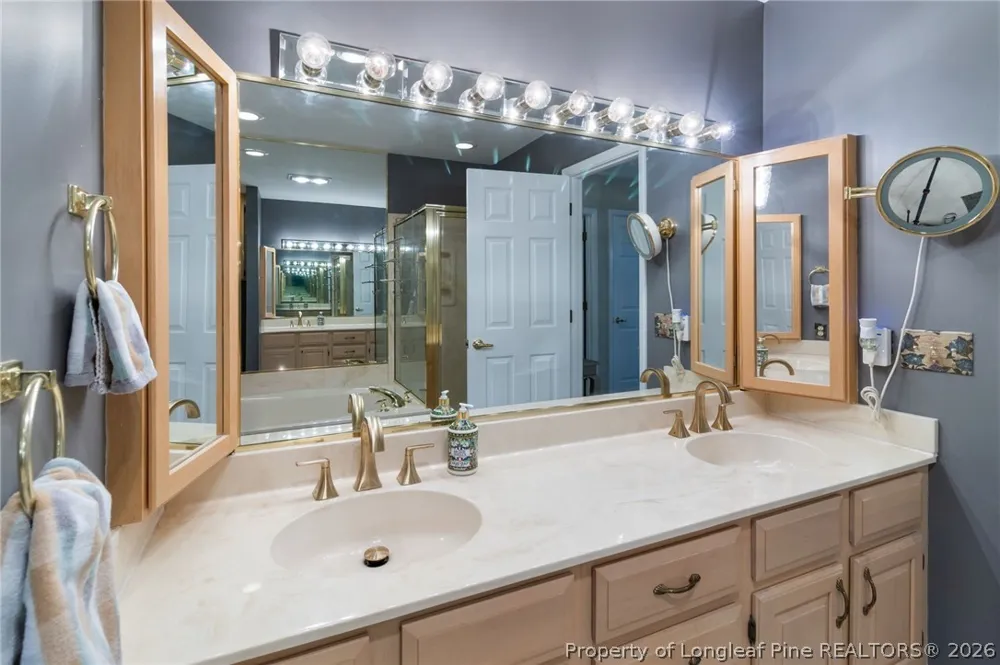 209 Lakeview Drive Sanford, NC 27322