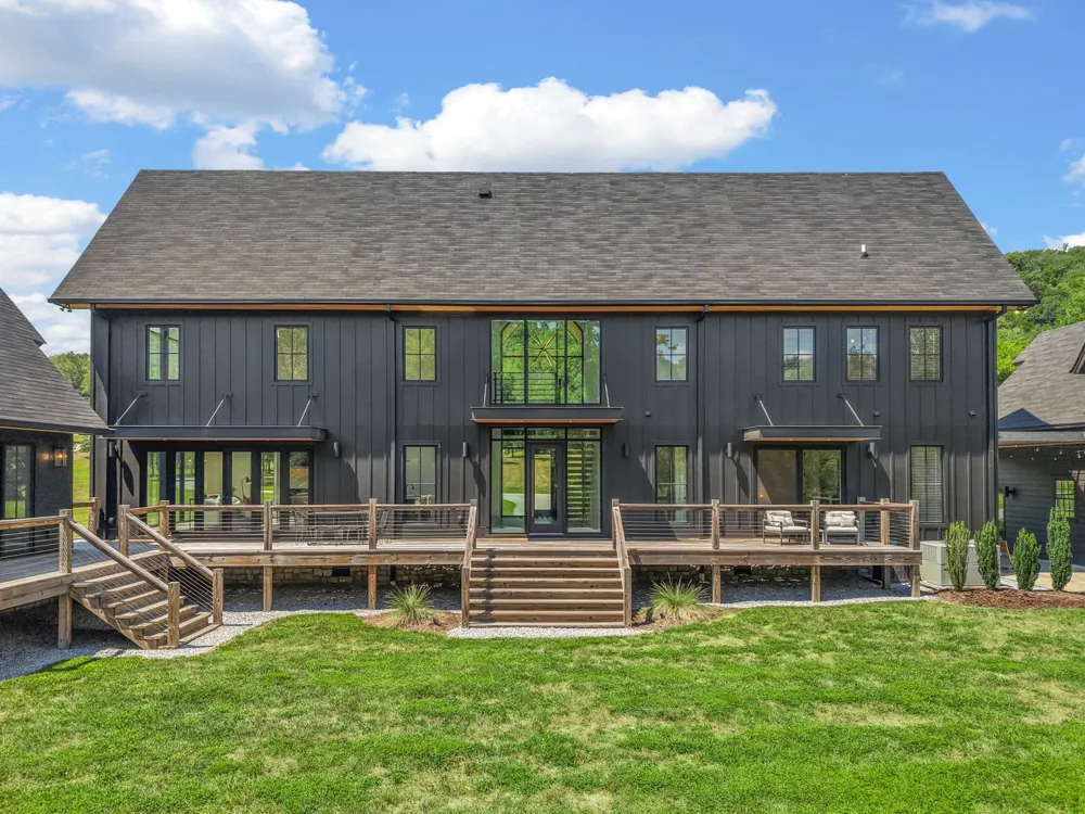 84 Judd Ln Lancaster, TN 38569