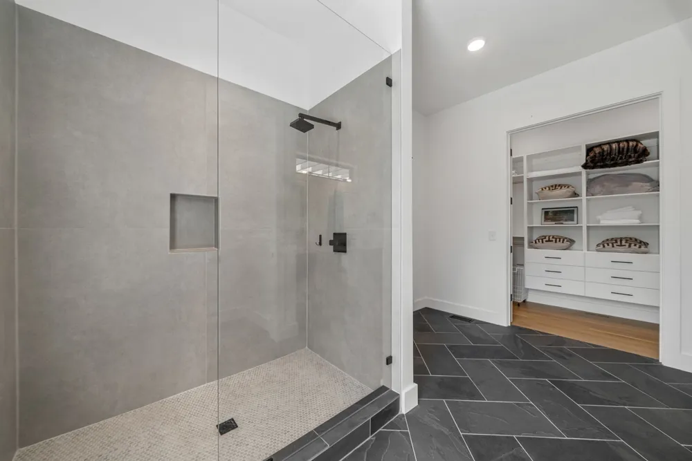 84 Judd Ln Lancaster, TN 38569