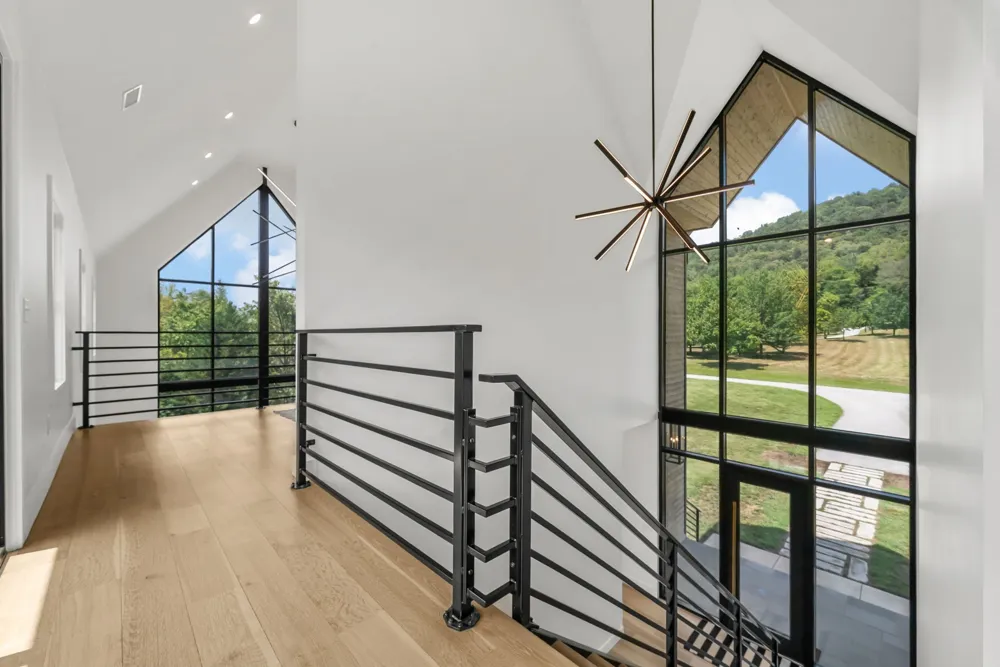 84 Judd Ln Lancaster, TN 38569
