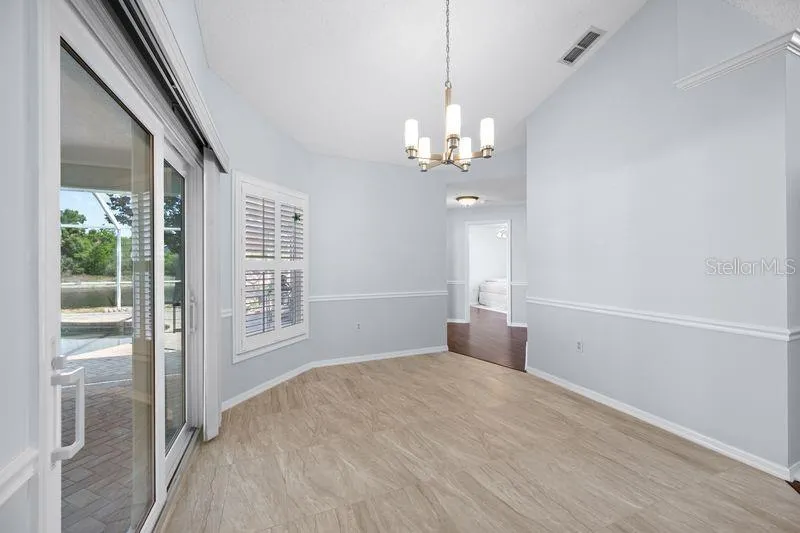 5321 GARDENS DR Sarasota, FL 34243