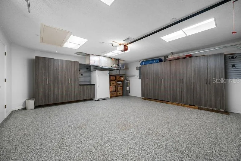 5321 GARDENS DR Sarasota, FL 34243