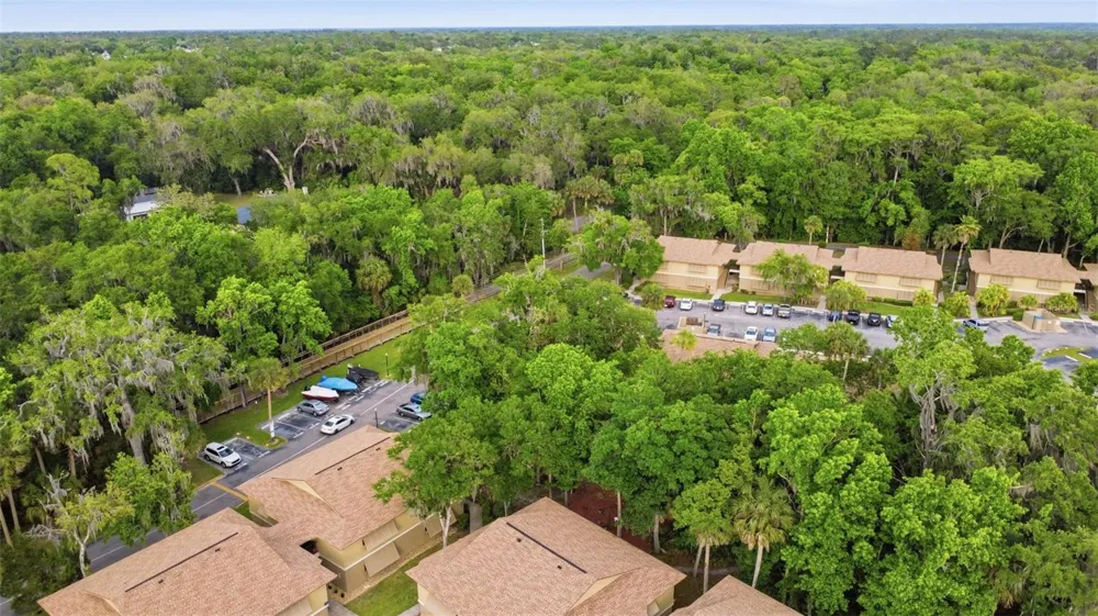 140 ORCHID WOODS COURT #13B Deltona, FL 32725