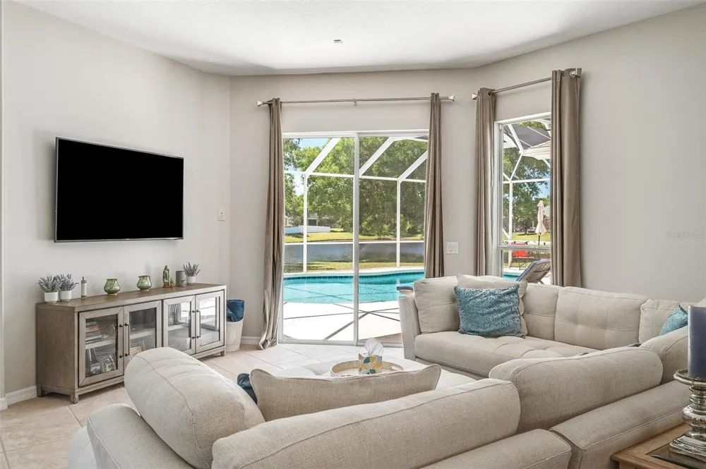 230 RIDGEMONT CIRCLE Palm Bay, FL 32909