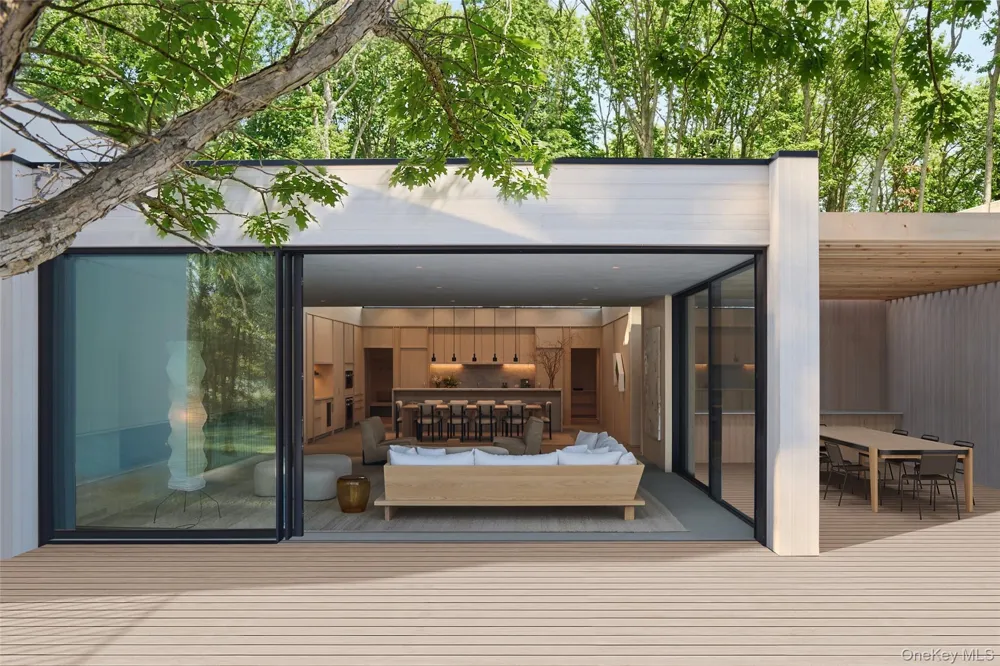 11 Sunnyside Avenue Shelter Island, NY 11964