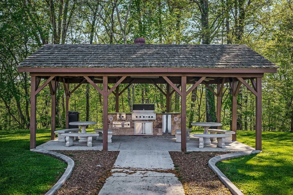 7100 Dale Ridge Rd #B-1 Lancaster, TN 38569