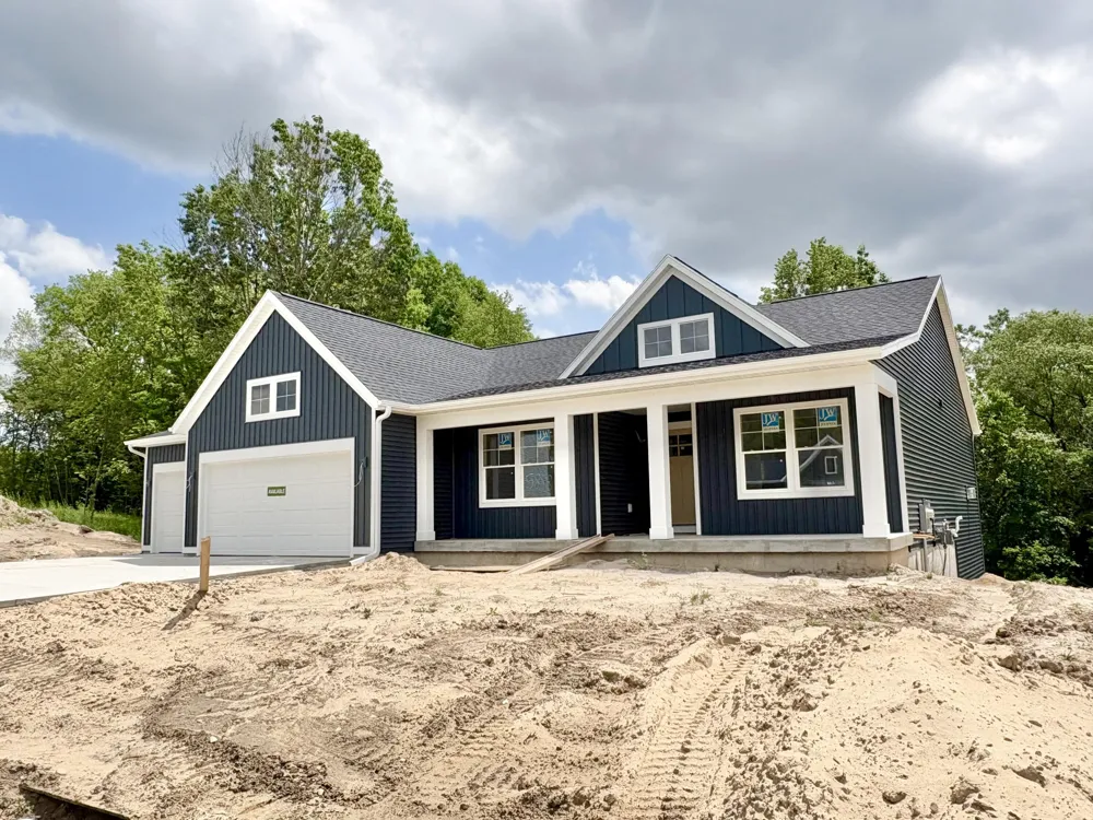 5888 Valley Point Drive SE Caledonia Township, MI 49316