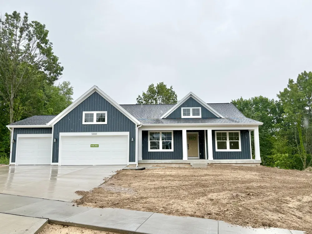 5888 Valley Point Drive SE Caledonia Township, MI 49316