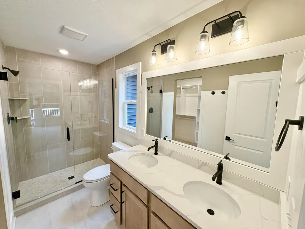5888 Valley Point Drive SE Caledonia Township, MI 49316