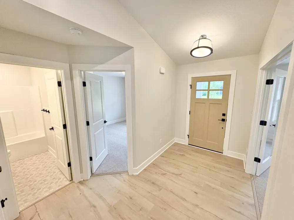 5888 Valley Point Drive SE Caledonia Township, MI 49316