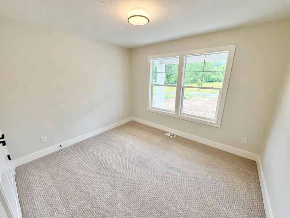 5888 Valley Point Drive SE Caledonia Township, MI 49316